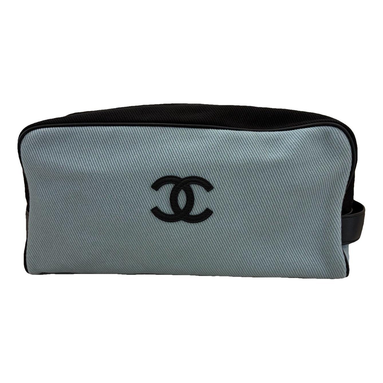 Cloth clutch bag