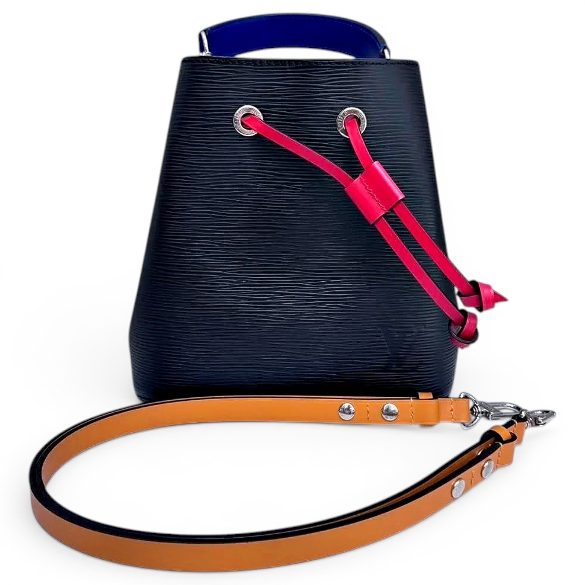 Leather bag