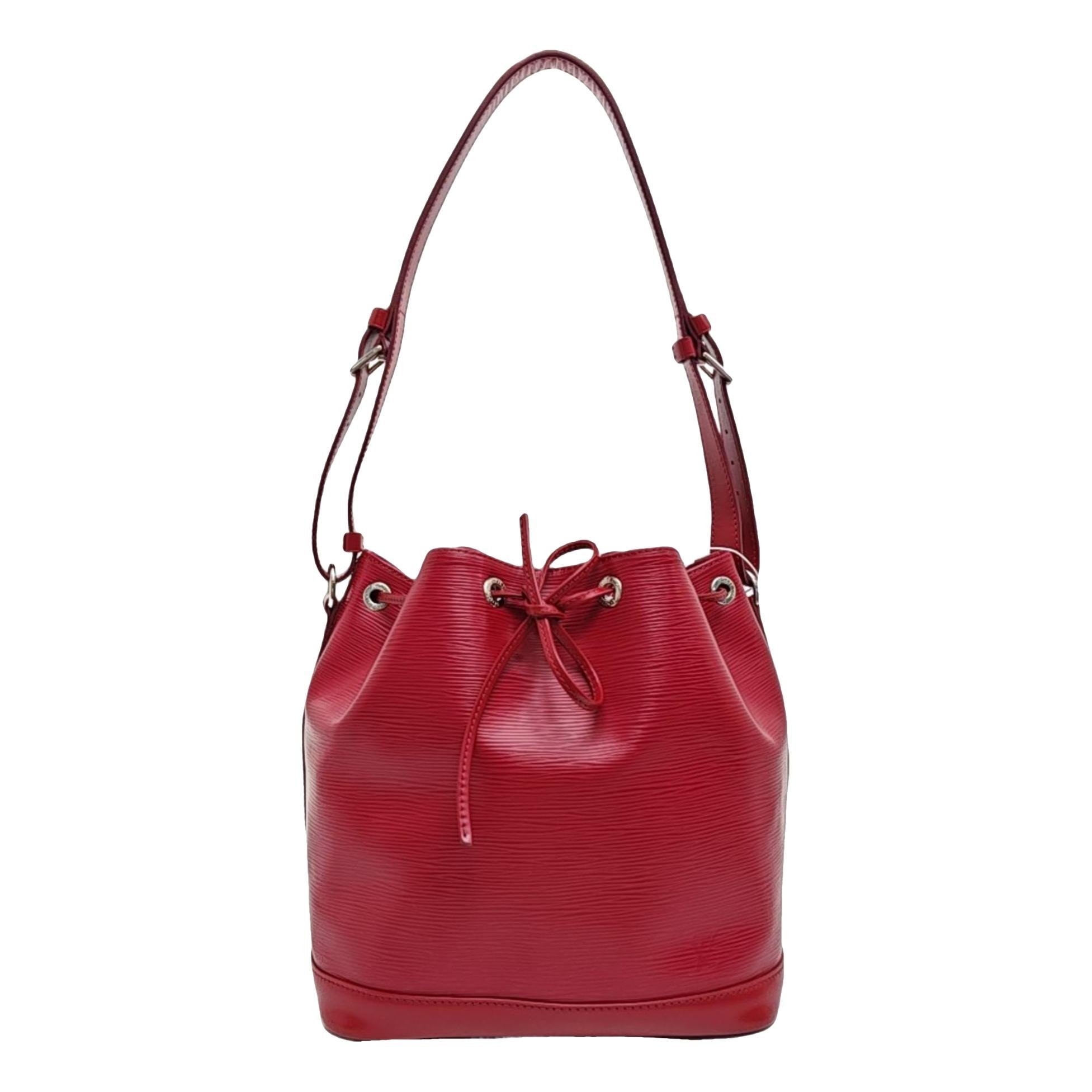 Noé leather handbag