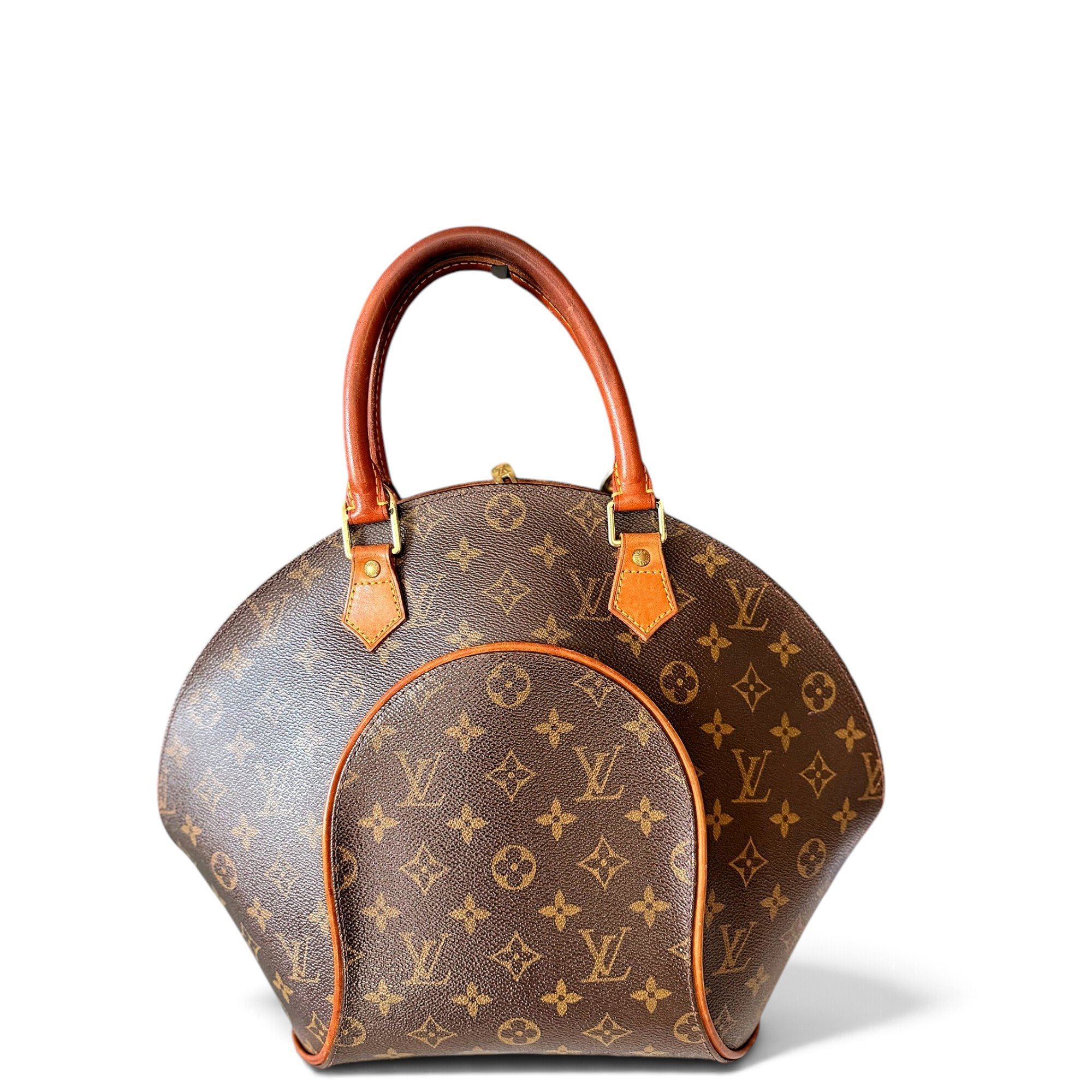 Ellipse leather handbag