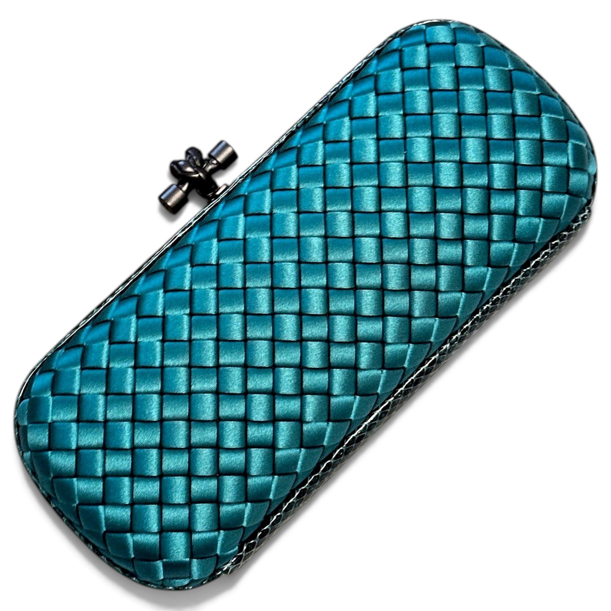 Pochette Knot silk clutch bag