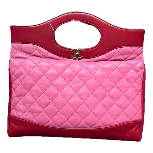 31 Vintage leather handbag