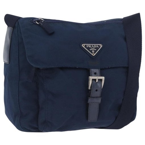 Buckle handbag