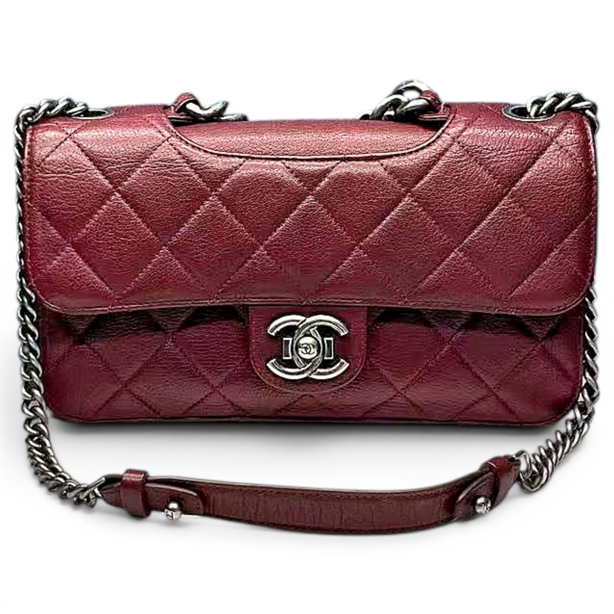 Timeless/Classique leather crossbody bag