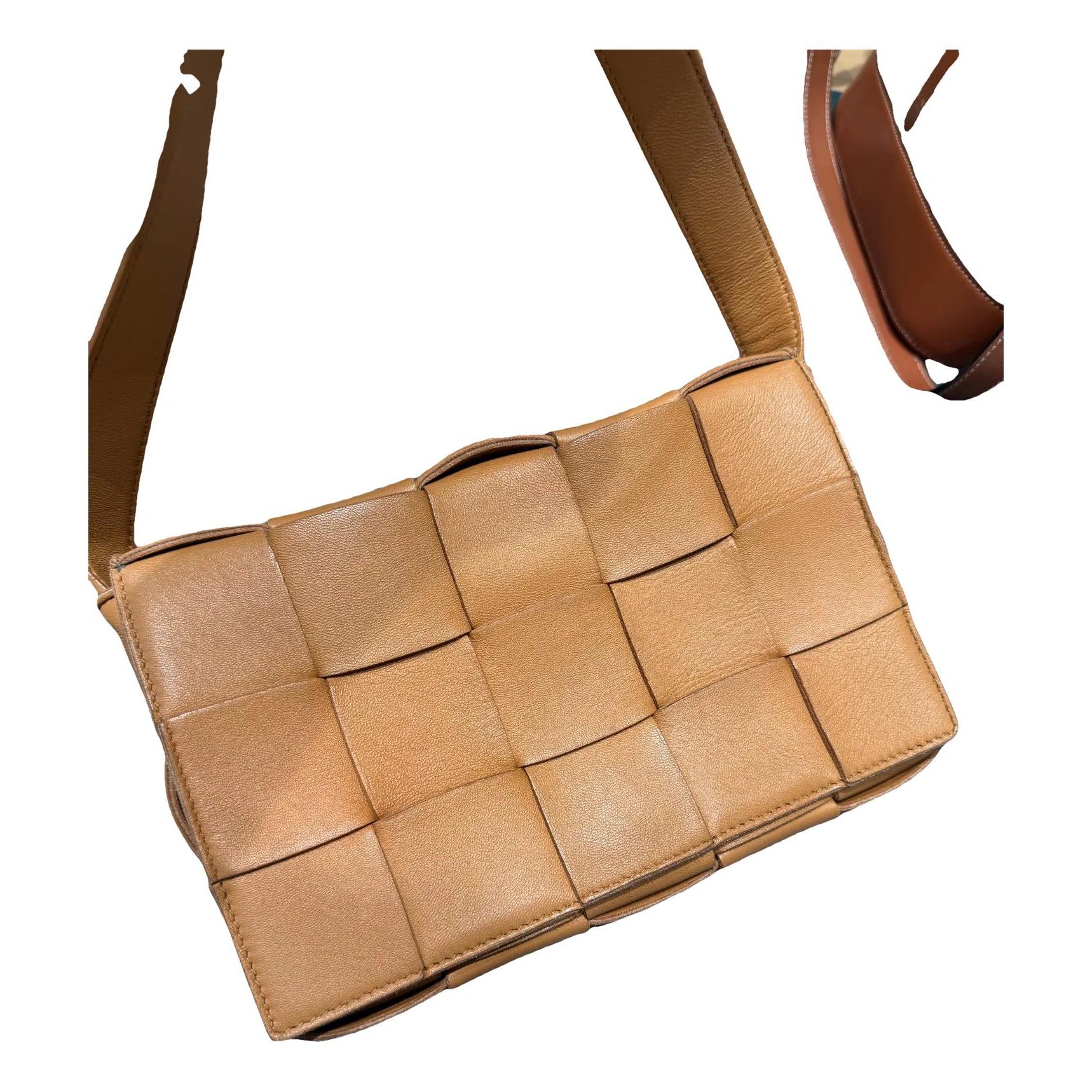 Cassette leather crossbody bag