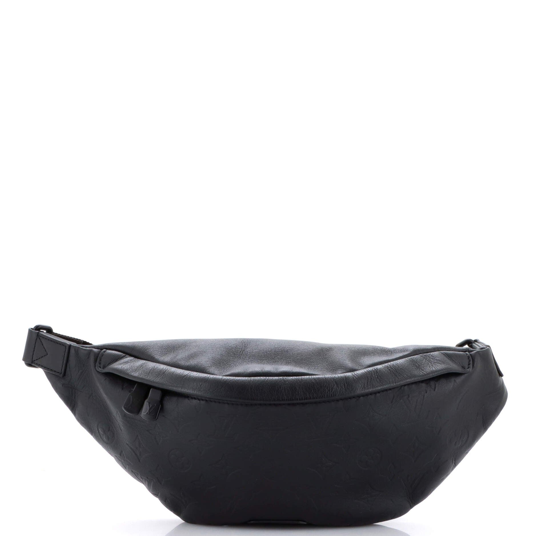 Discovery Bumbag Monogram Shadow Leather PM