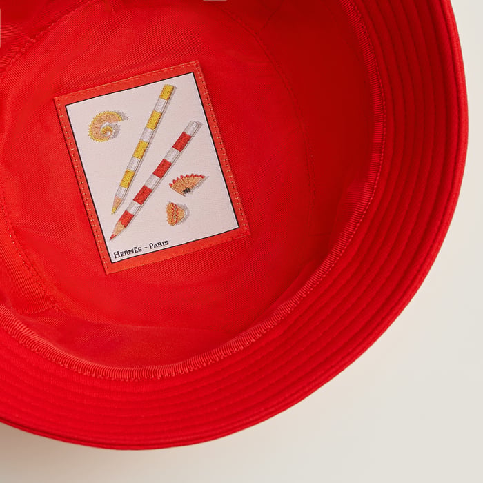 Rouge Vermillon Calvi Milano Bucket Hat