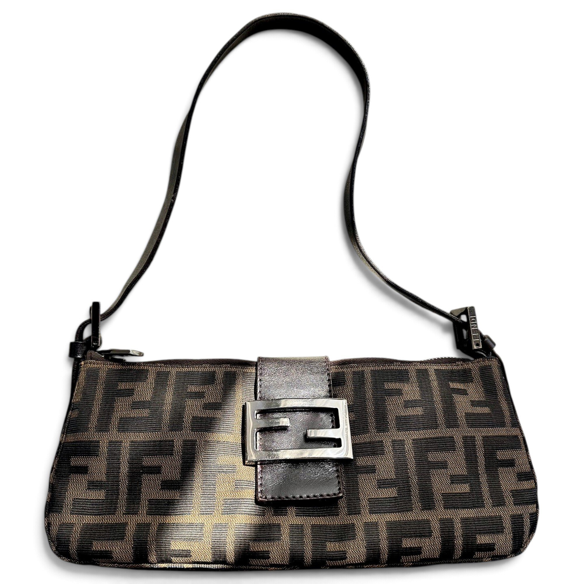 Baguette cloth handbag
