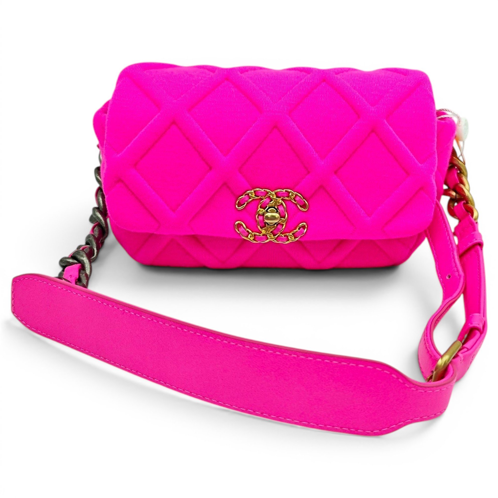 Chanel 19 cloth handbag