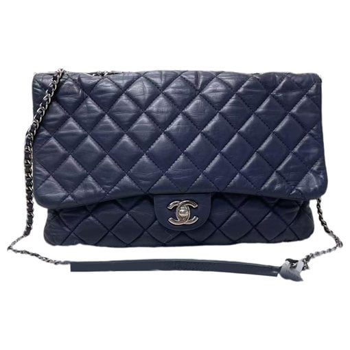 Timeless/Classique leather crossbody bag