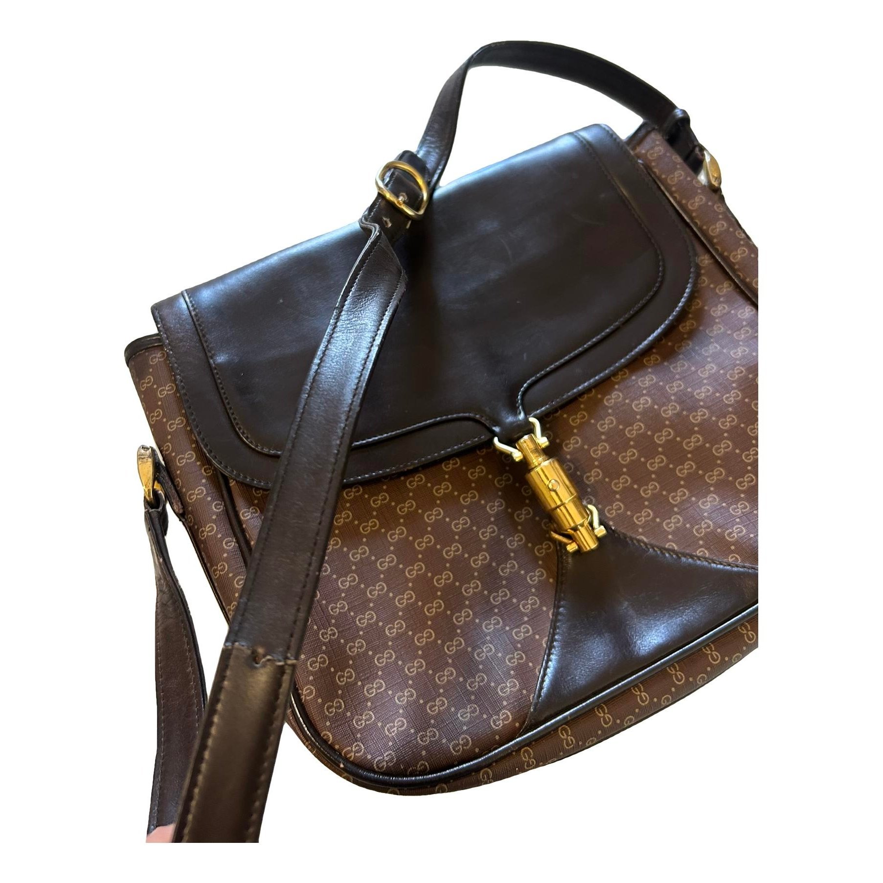 Leather handbag