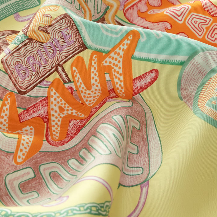 Chevaloscope Neon Scarf 45