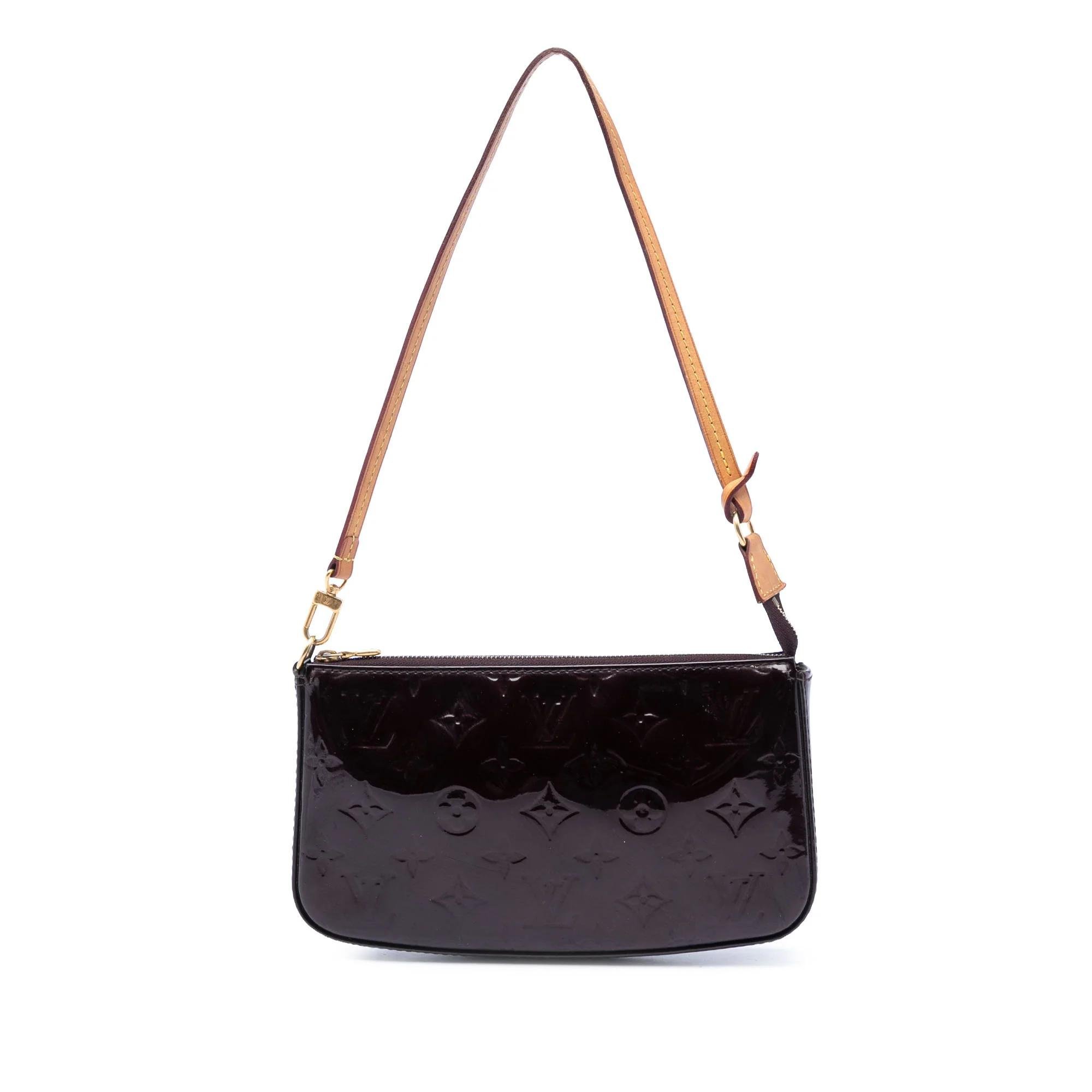 Pochette Accessoire leather handbag
