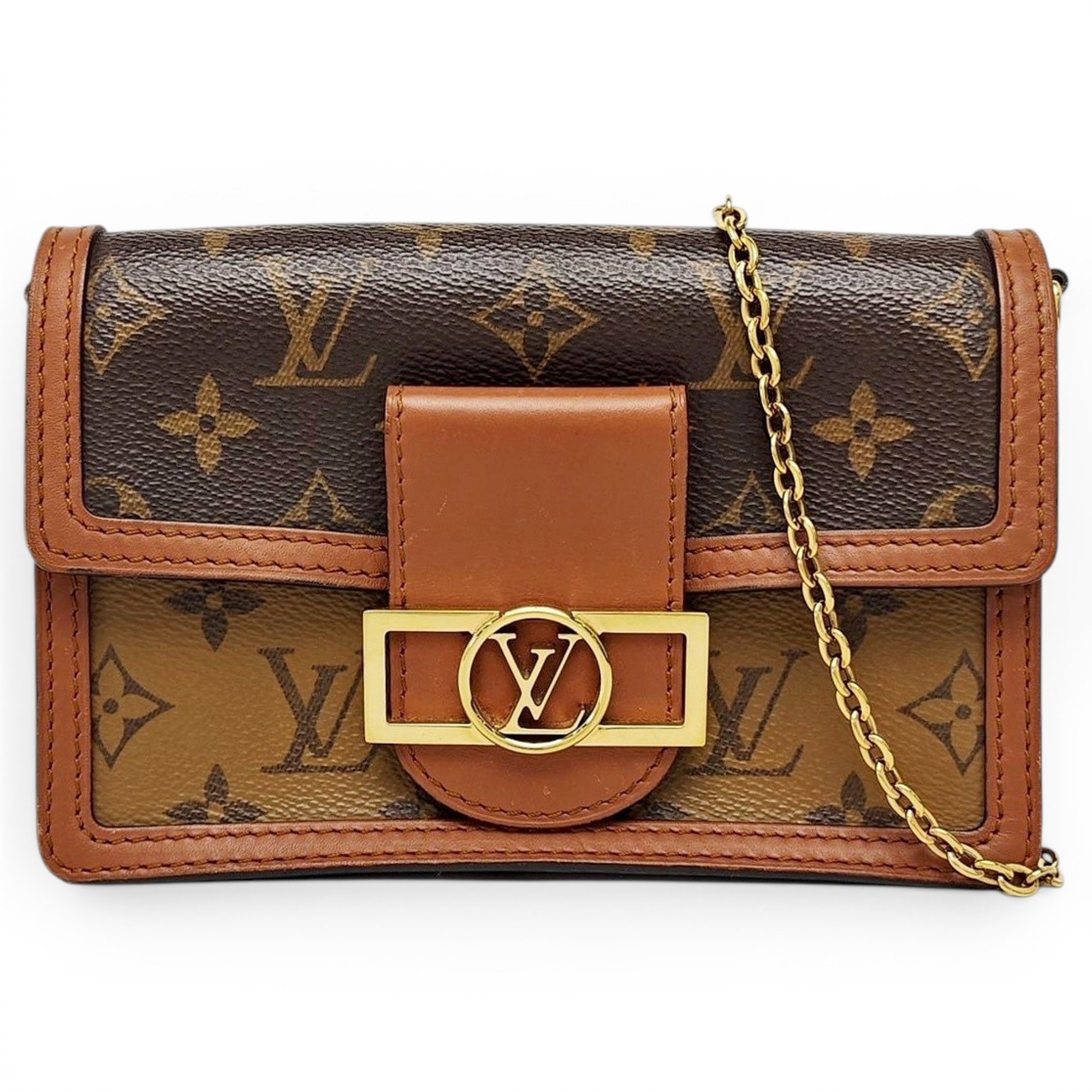 Dauphine leather handbag