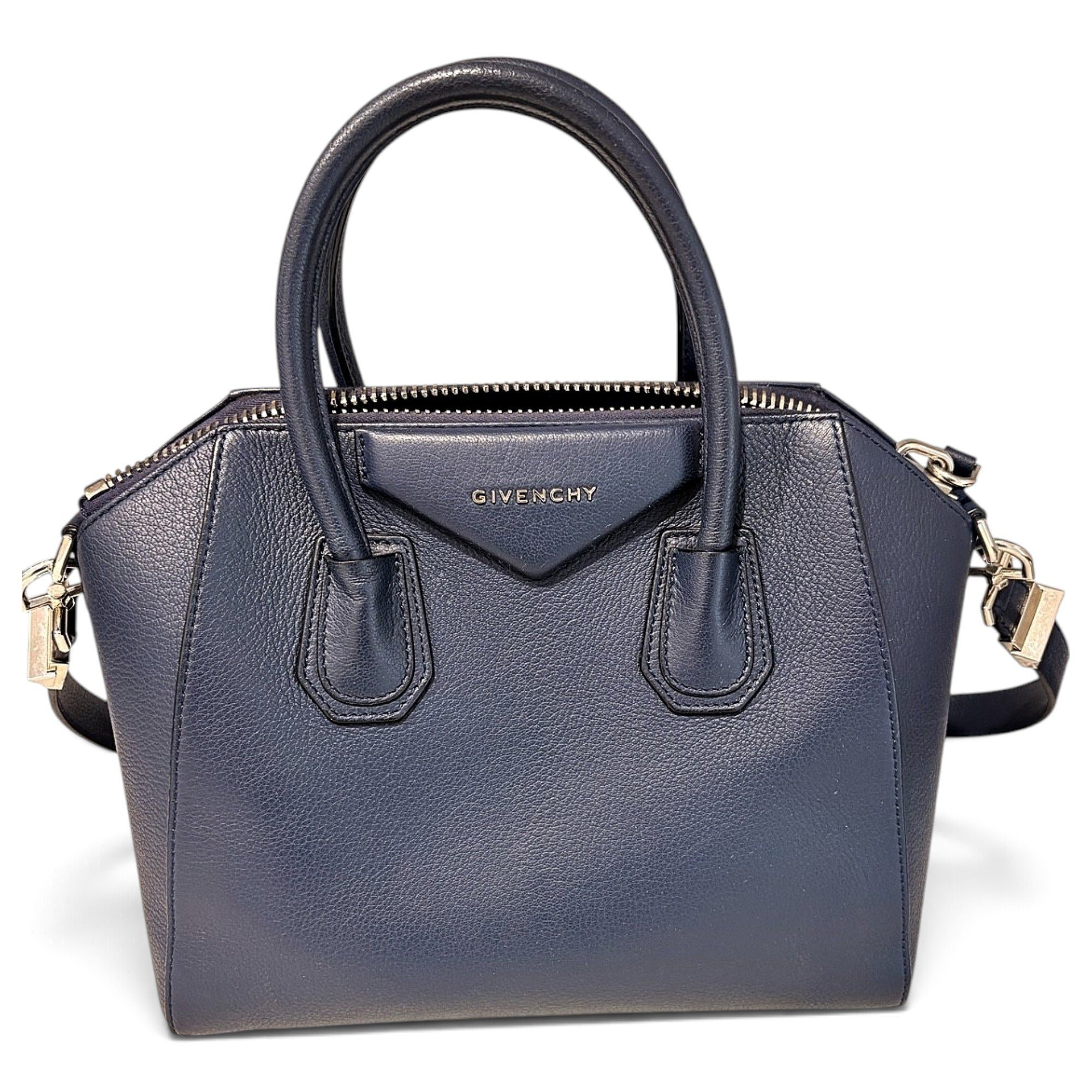 Givenchy Antigona leather handbag