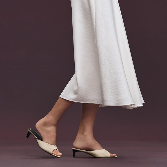 Blanc Cassé "H Kelly" Flared Asymmetric Skirt