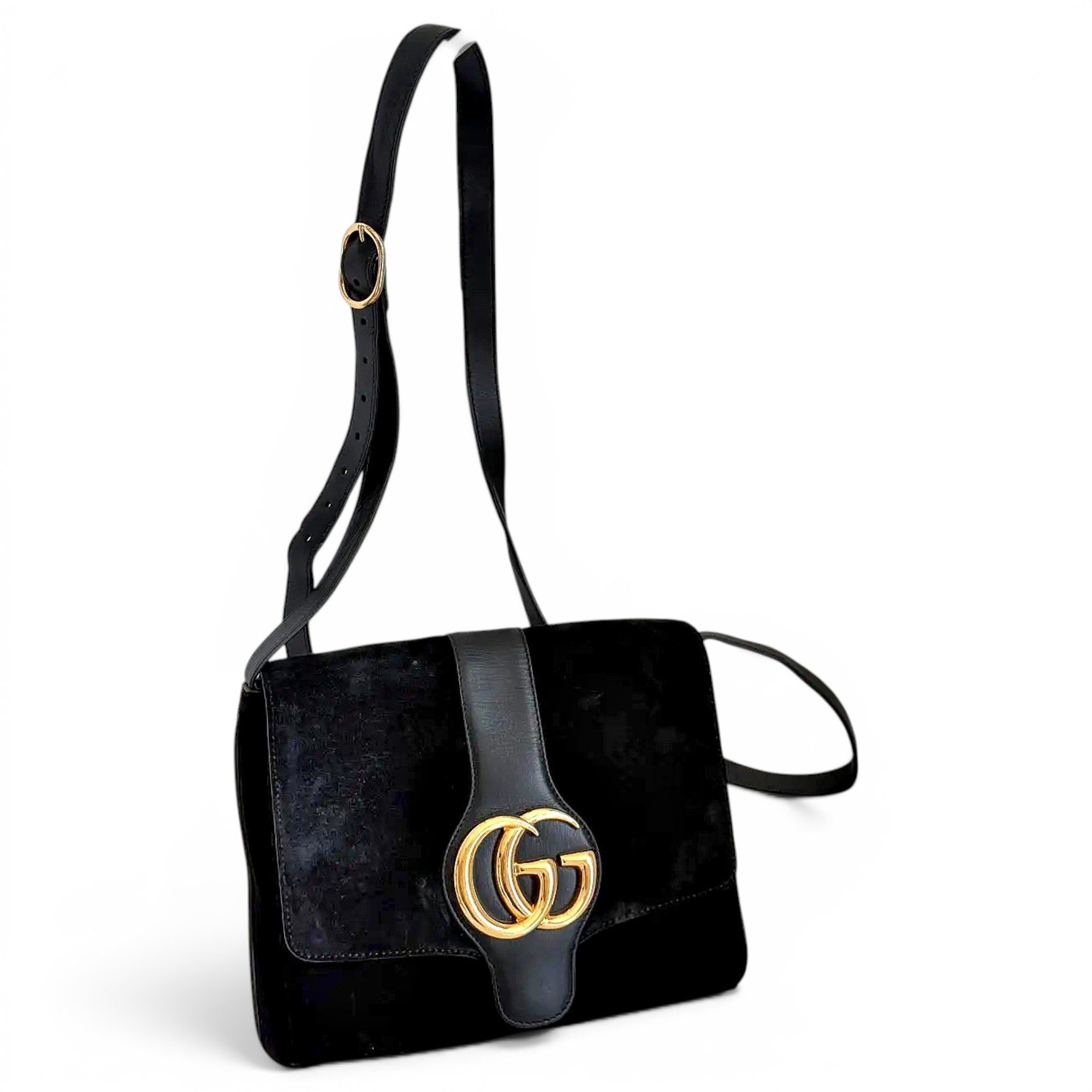 Arli velvet handbag