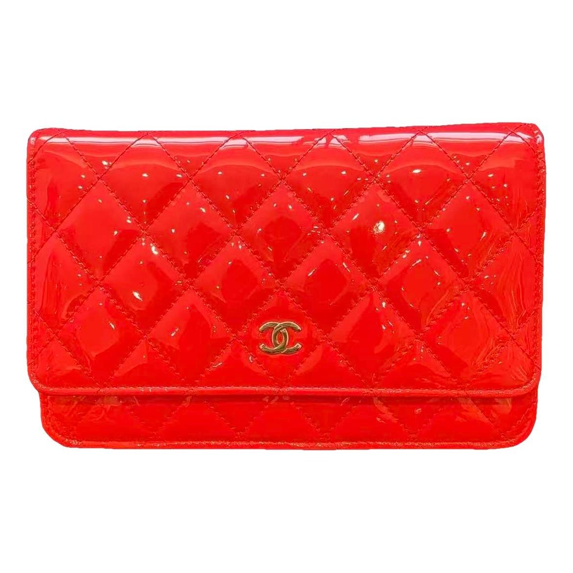 Wallet On Chain Timeless/Classique leather crossbody bag