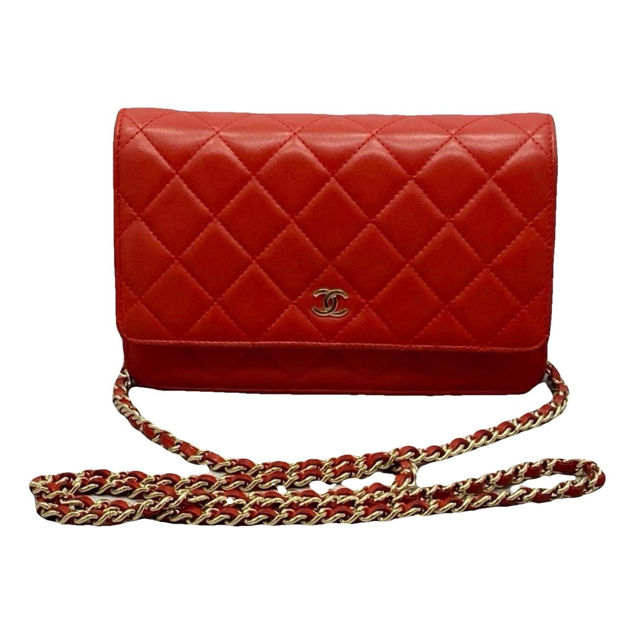 Wallet On Chain Timeless/Classique leather crossbody bag