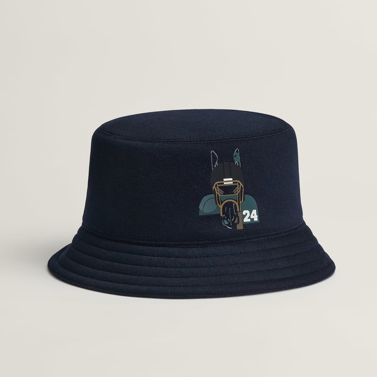 Fred Quarterb'H bucket hat