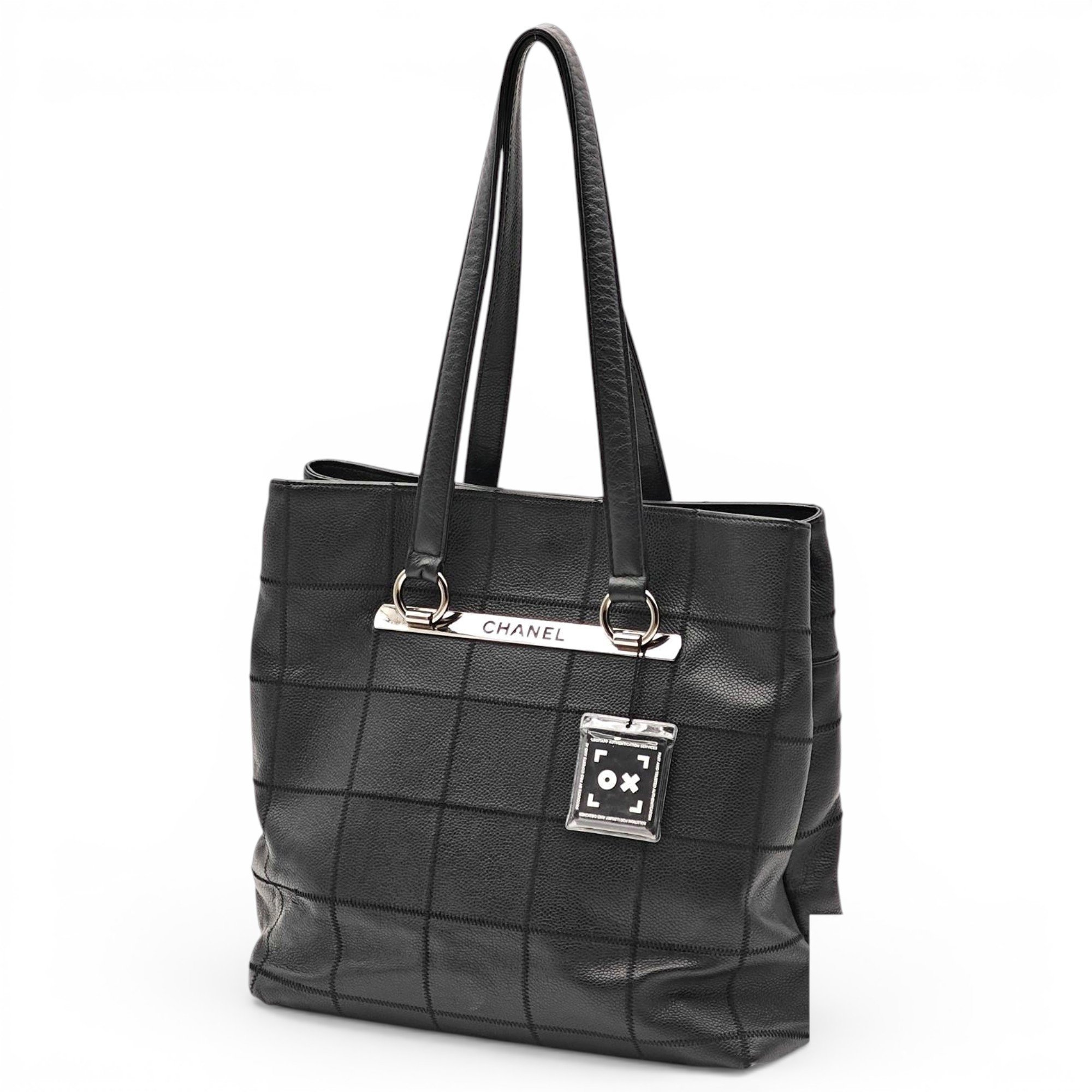 Chanel Leather tote