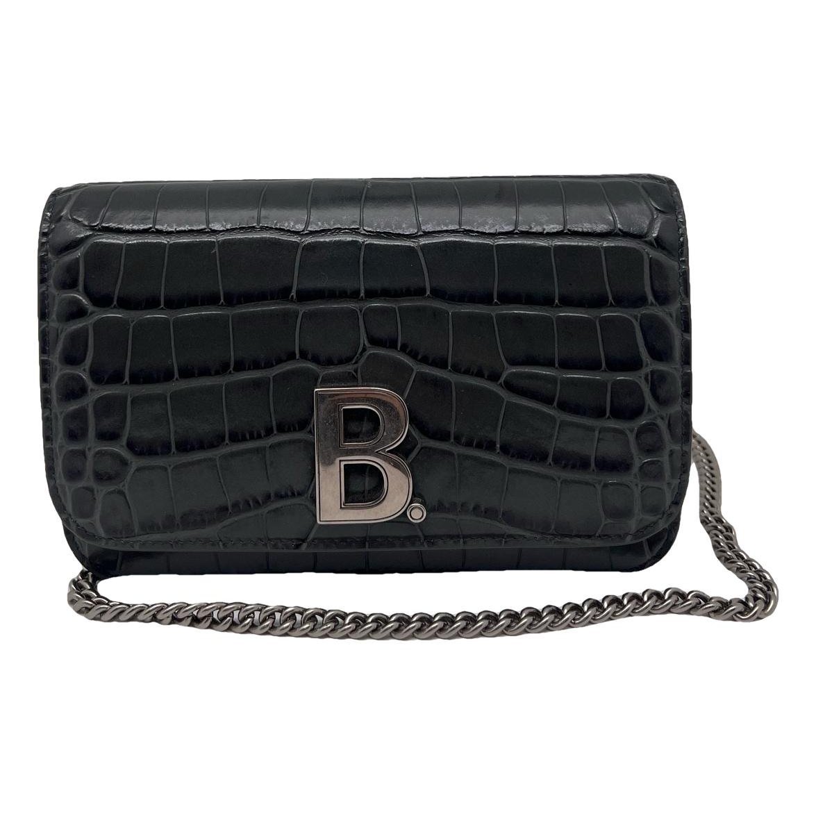 B leather handbag