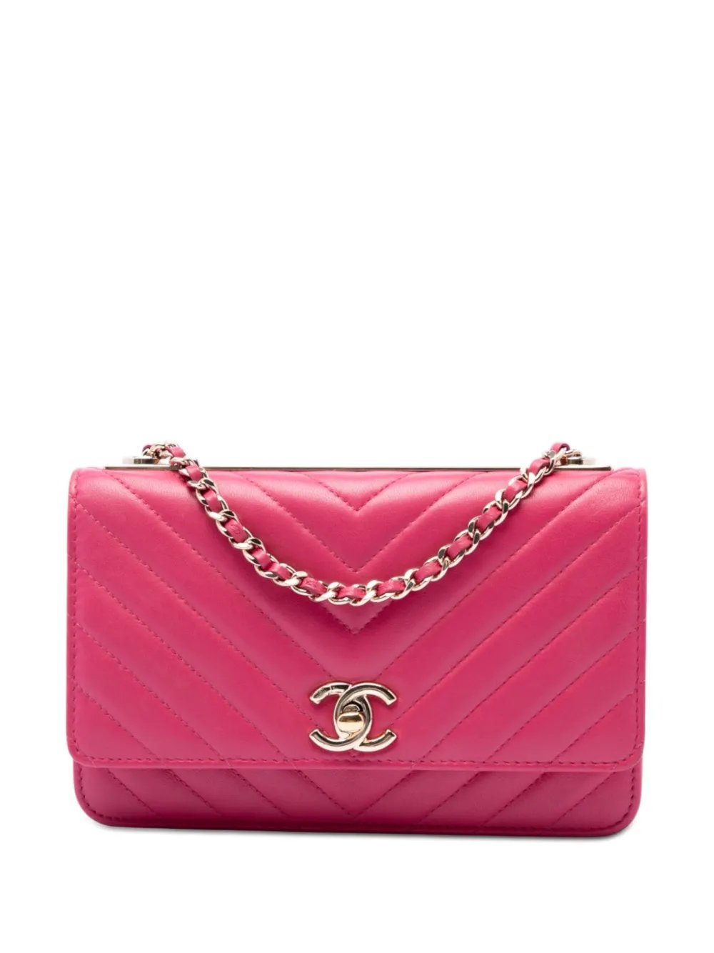 2018-2019 Chevron Lambskin Trendy CC Wallet on Chain crossbody bag