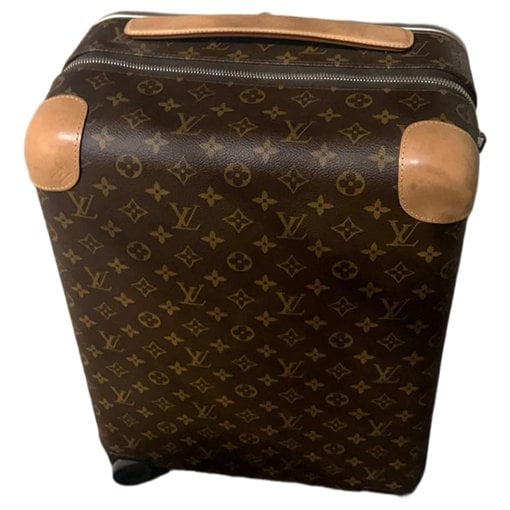 Leather travel bag