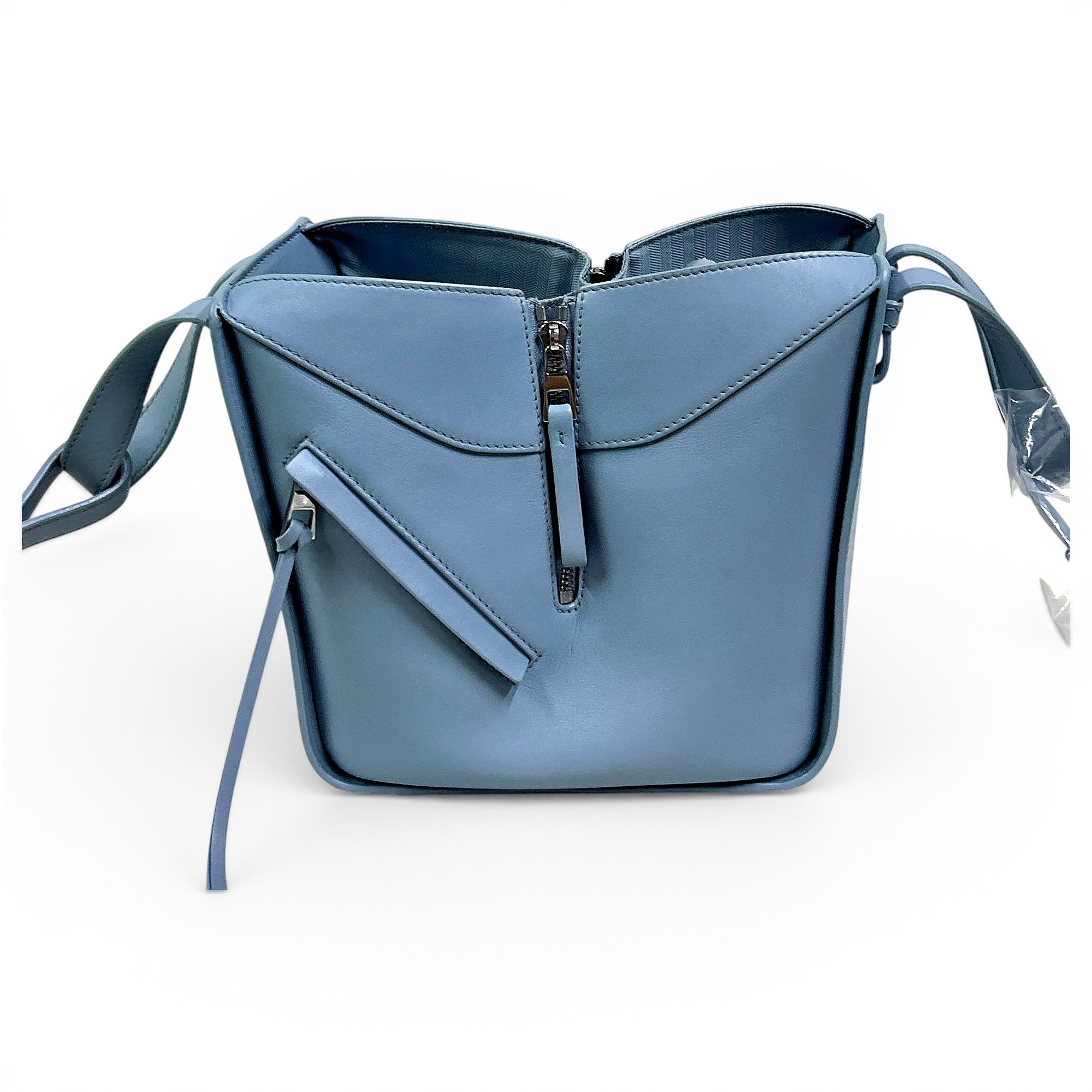 Hammock leather handbag