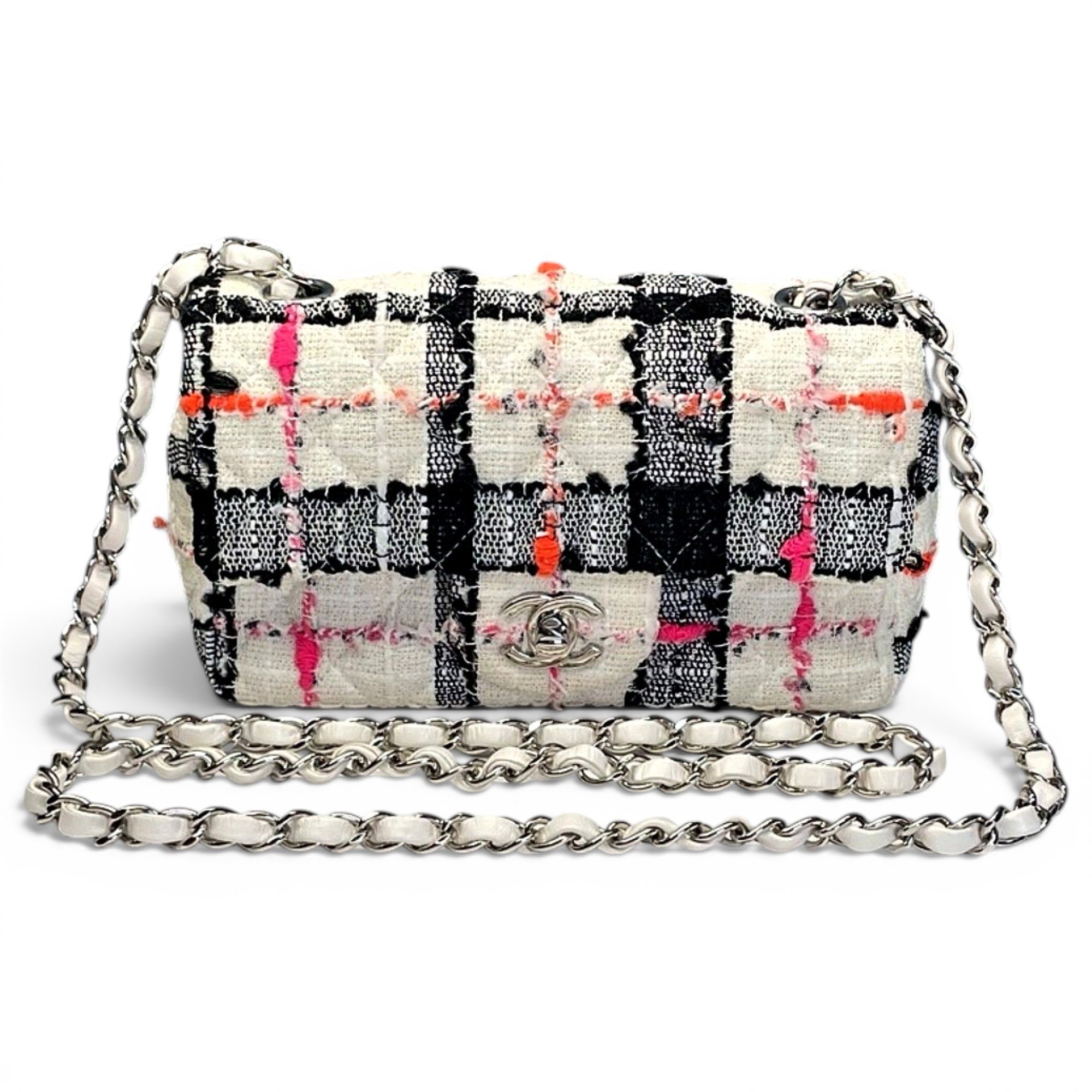 Timeless/Classique tweed crossbody bag