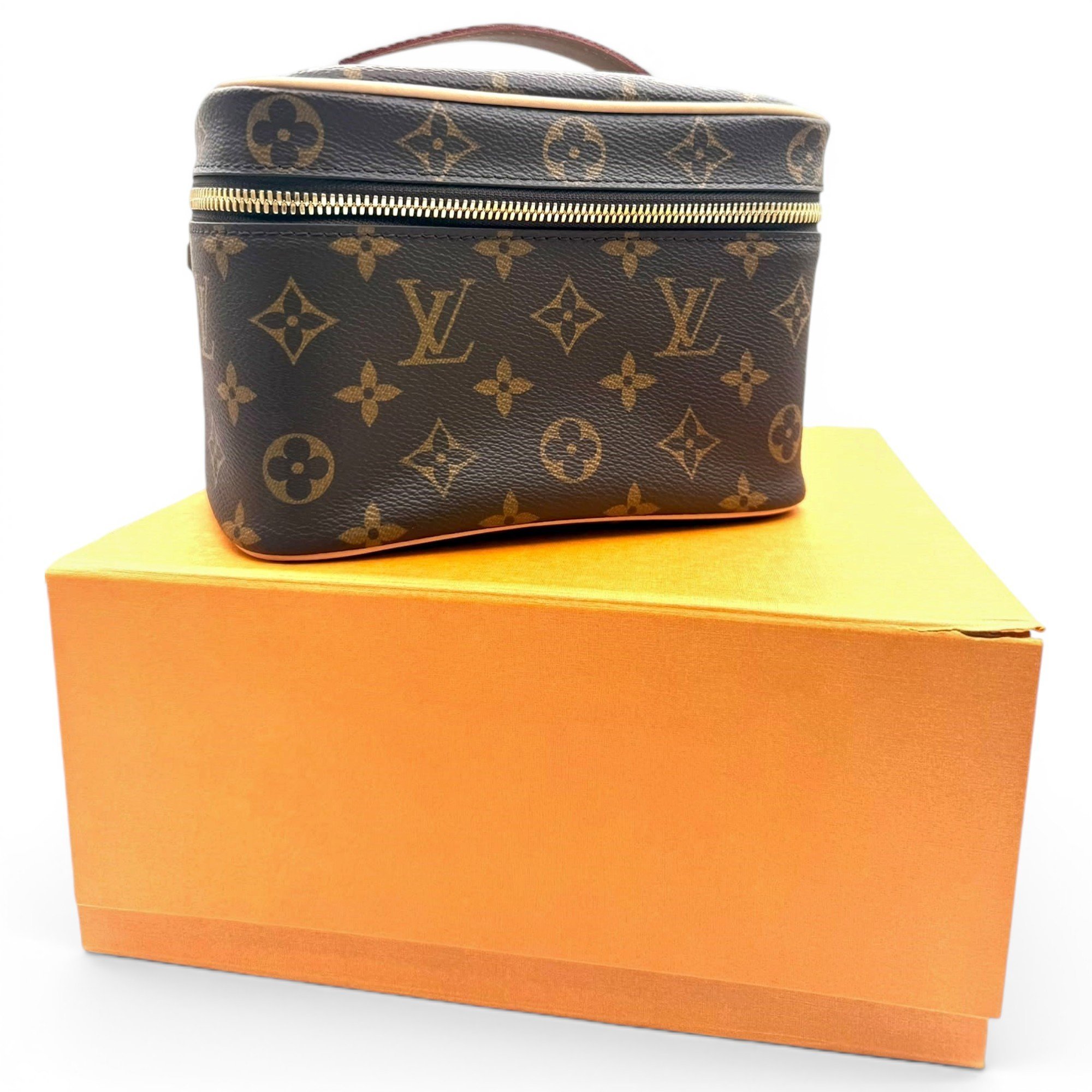 Vanity cloth handbag