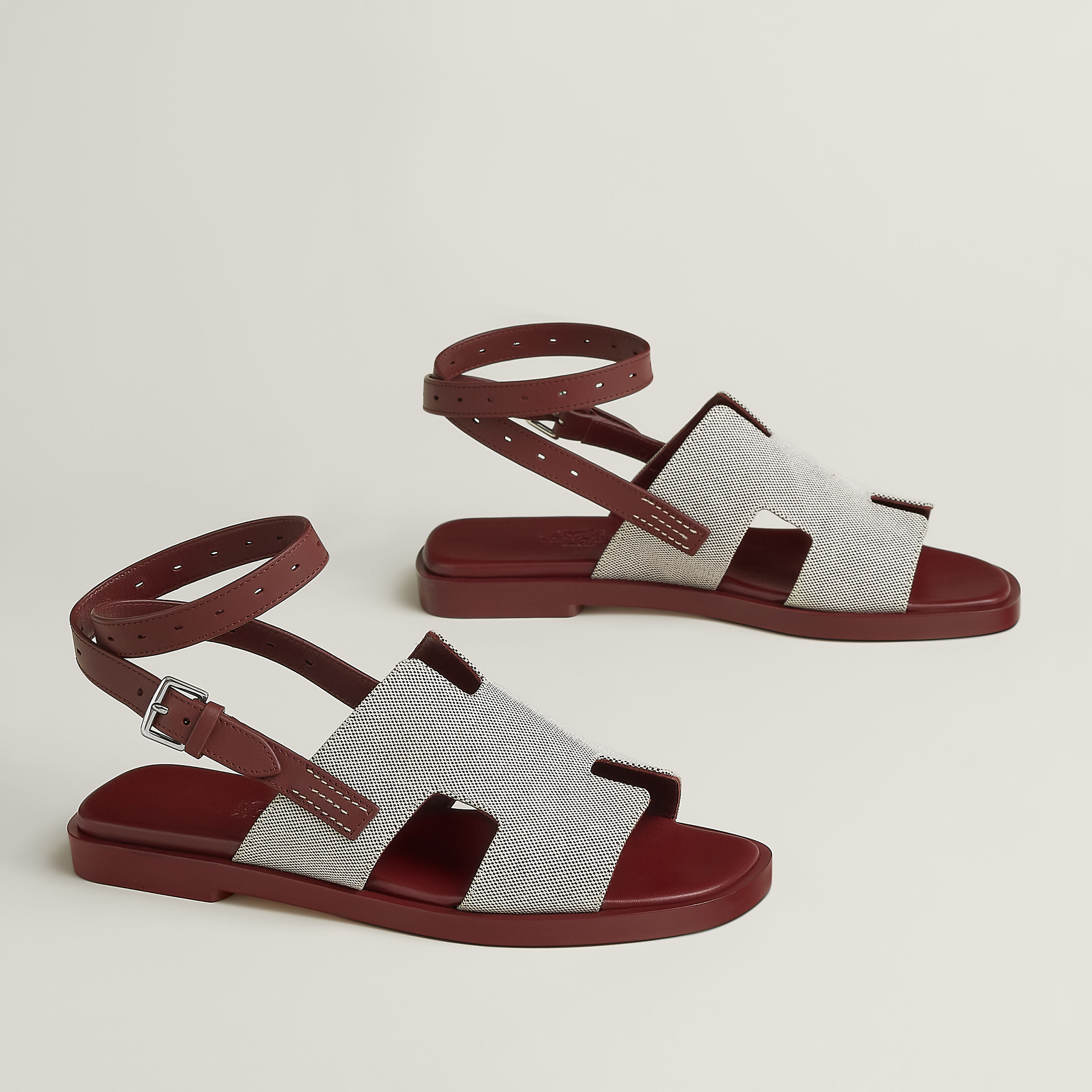 Maya sandal