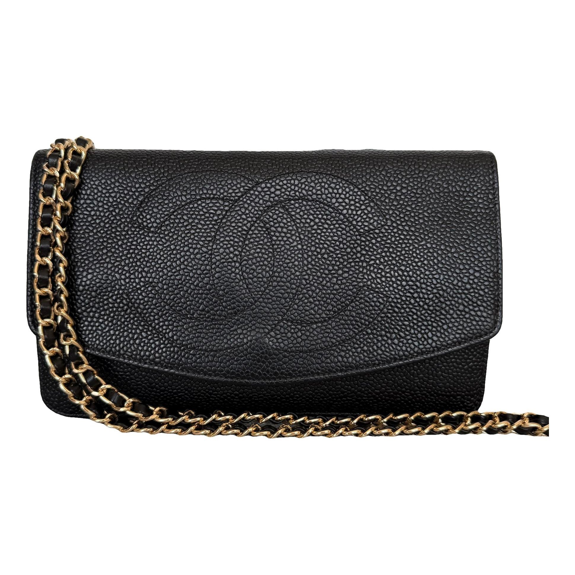 Wallet On Chain Timeless/Classique leather crossbody bag