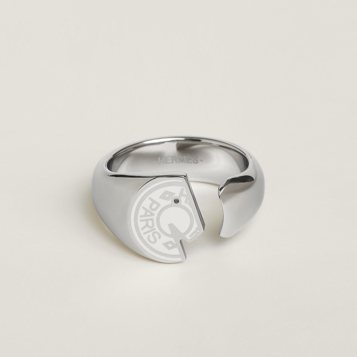 Carrousel ring