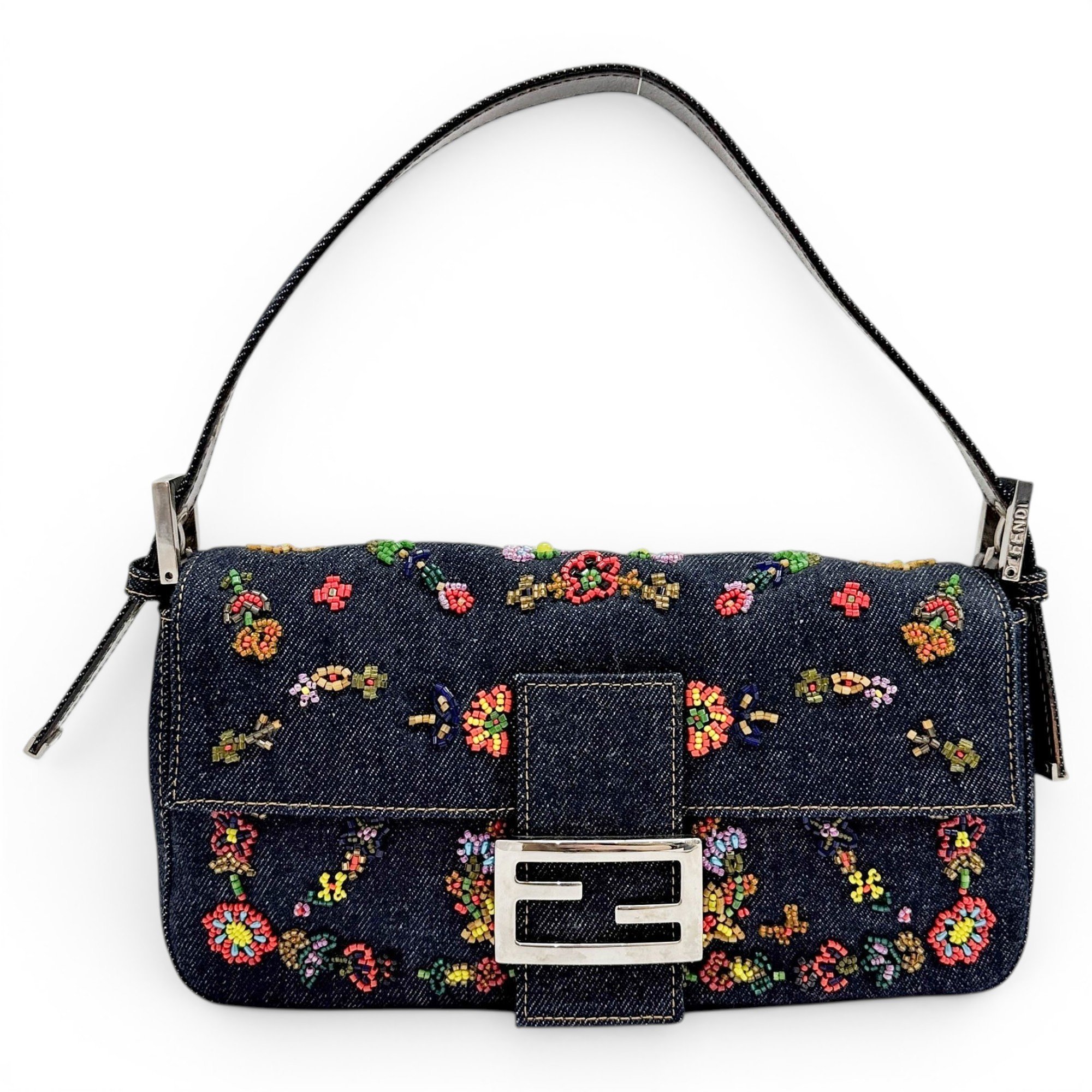 Baguette handbag