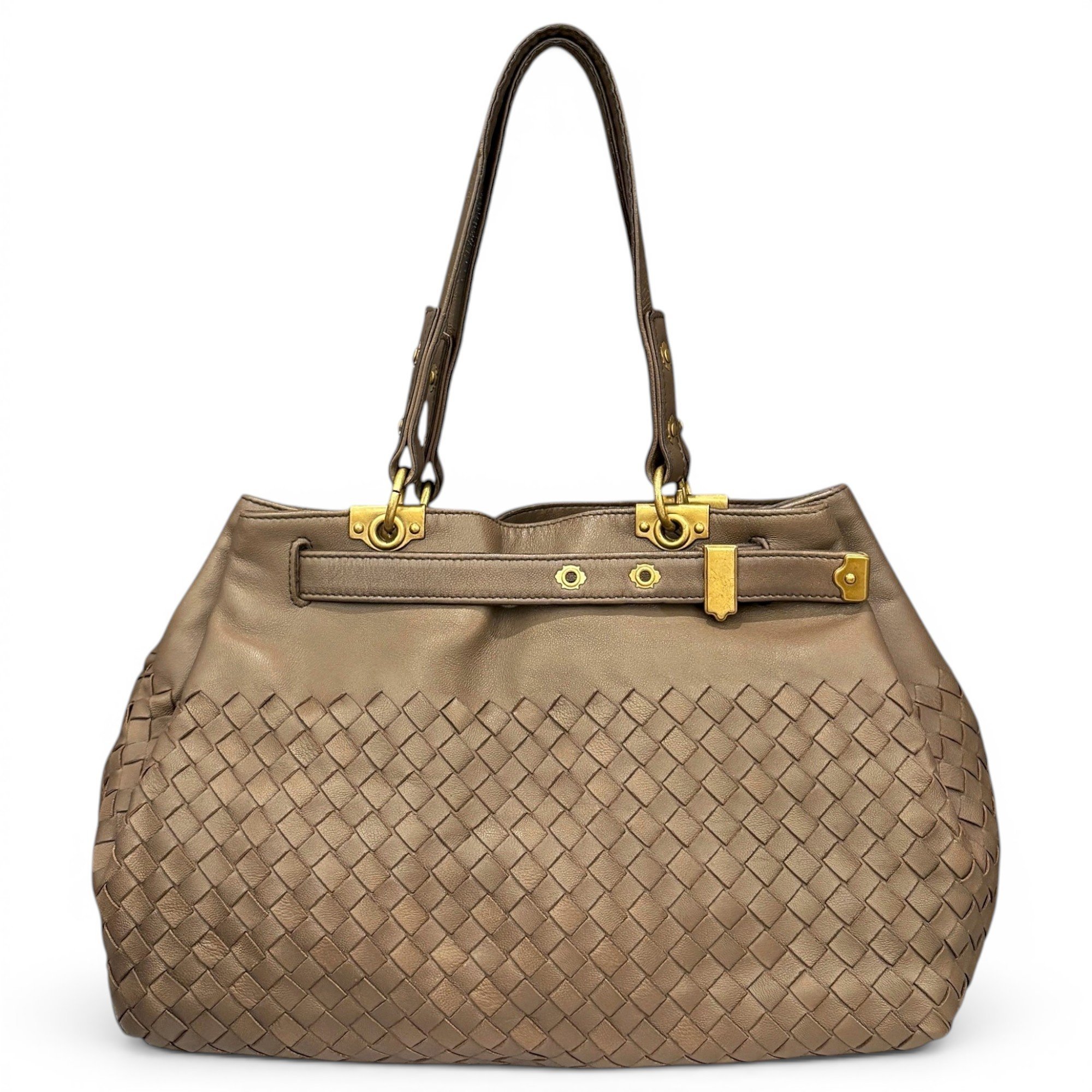 Leather tote