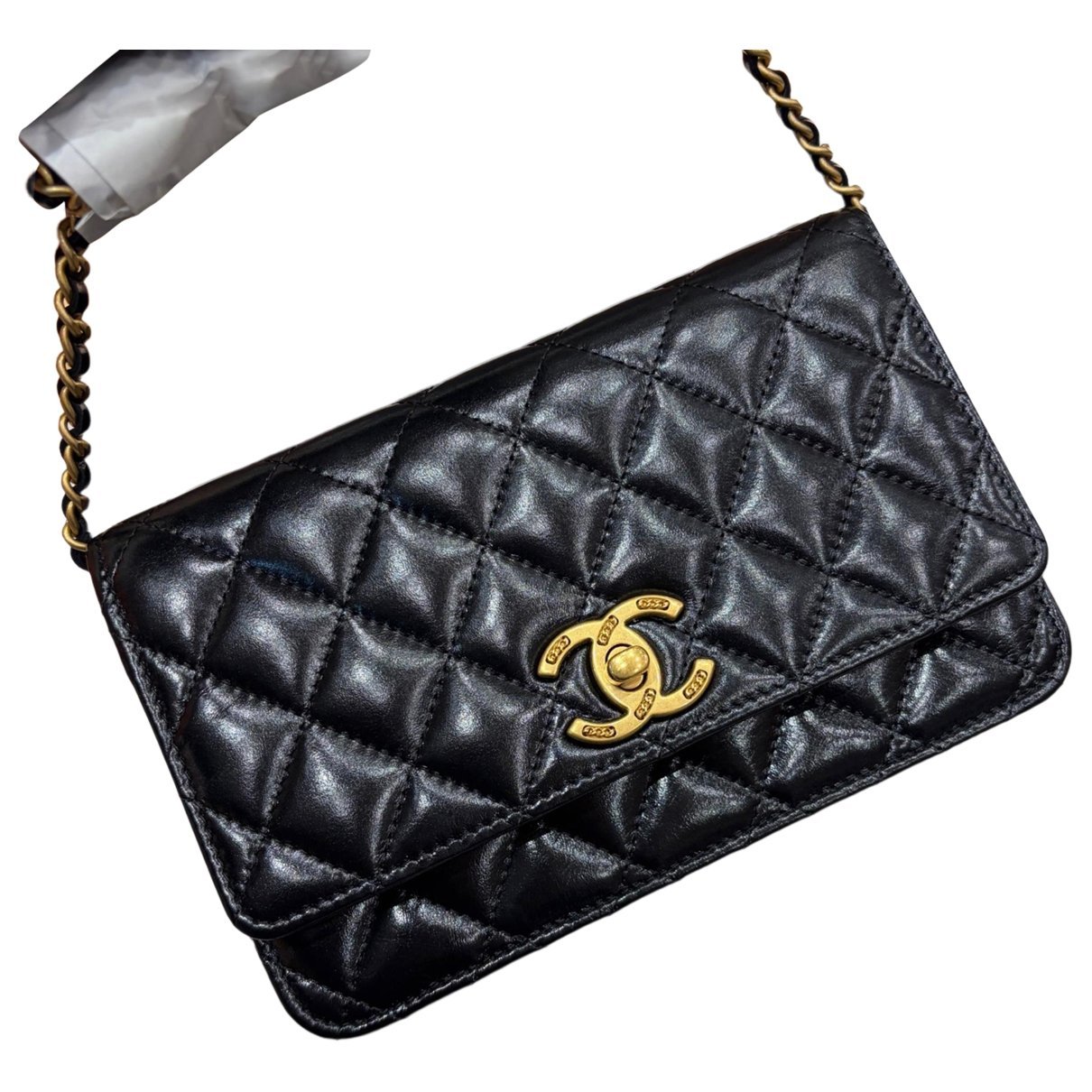 Wallet On Chain Timeless/Classique leather crossbody bag