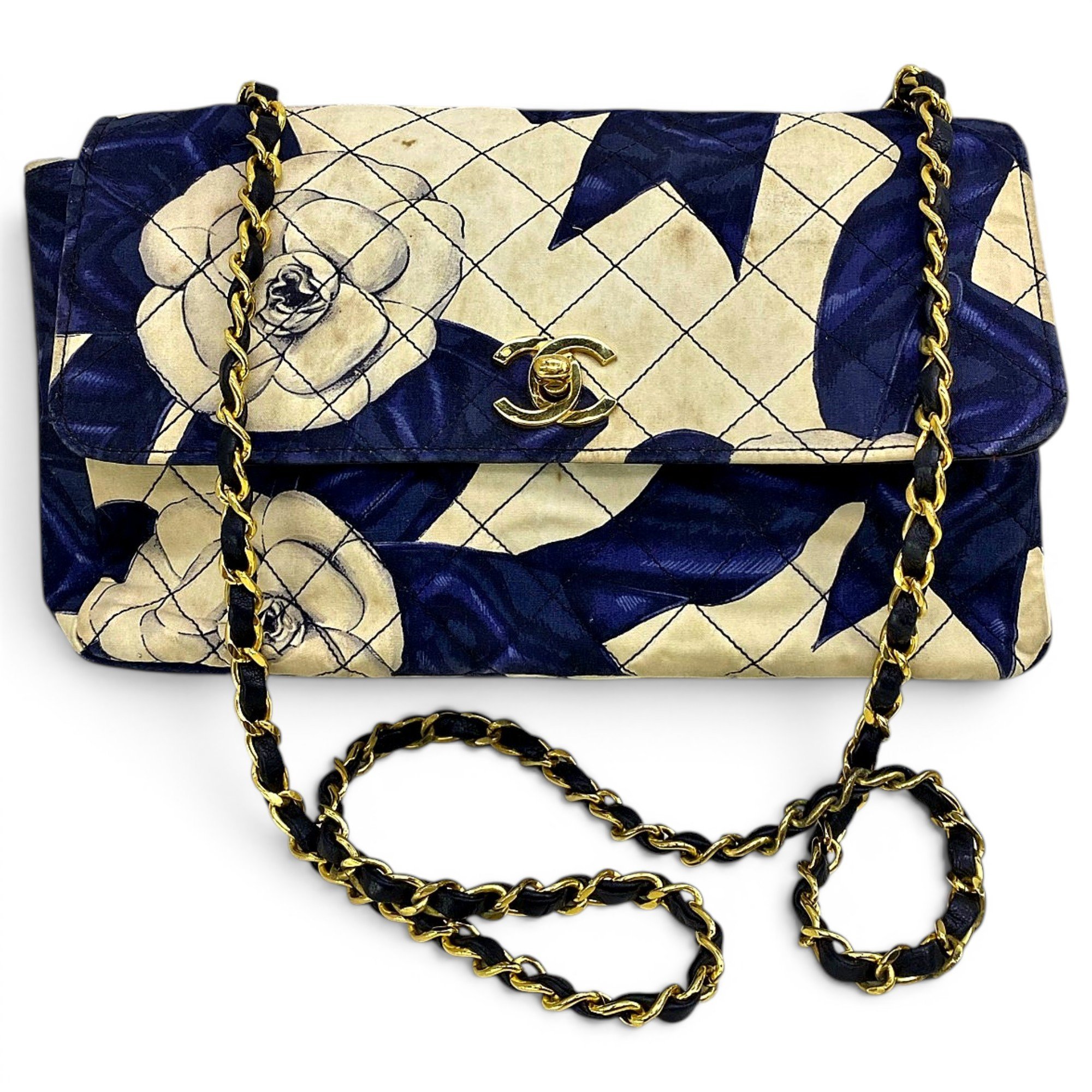 Chanel Cloth handbag