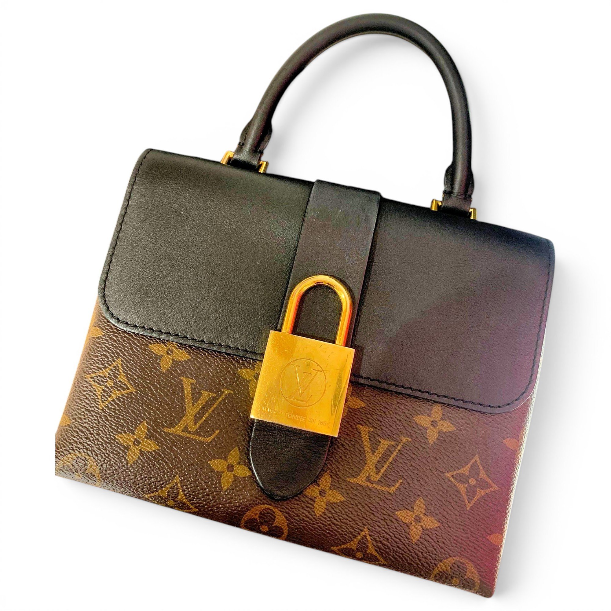 Locky BB leather handbag