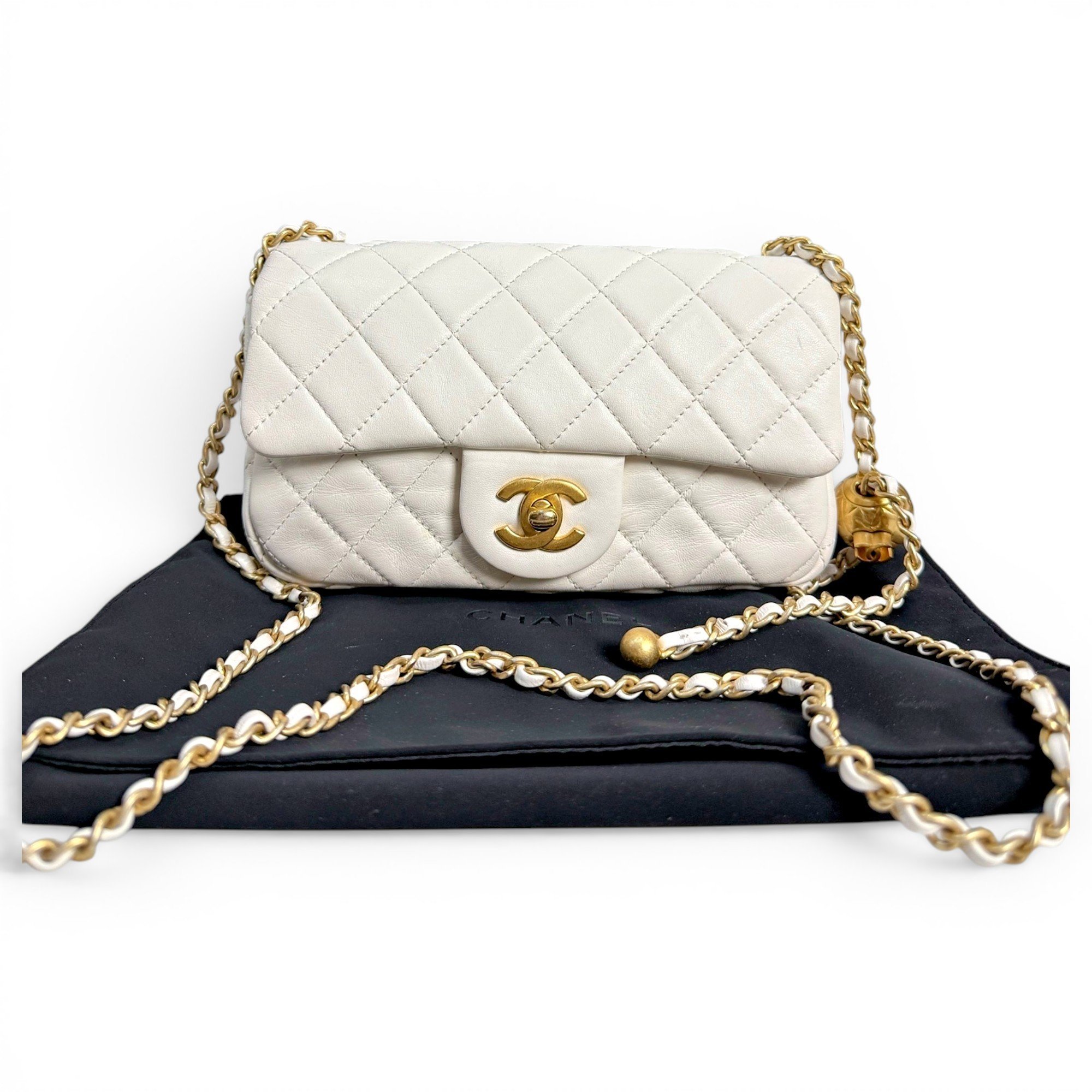 Timeless/Classique leather crossbody bag