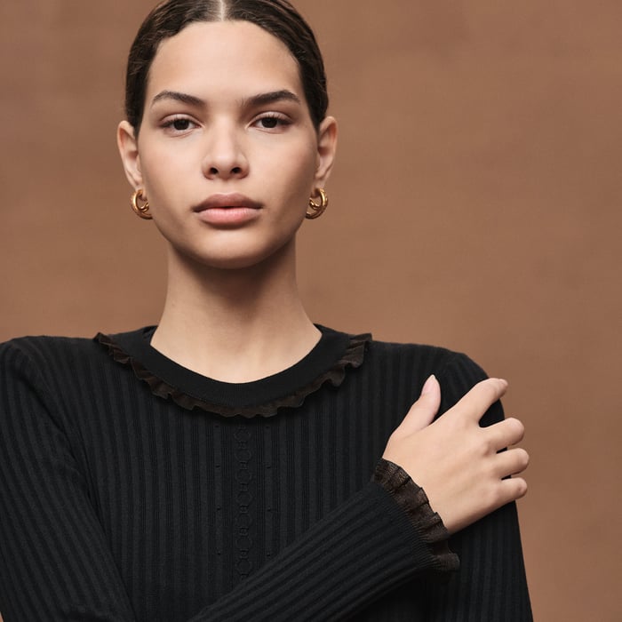 Noir Long-sleeve Sweater