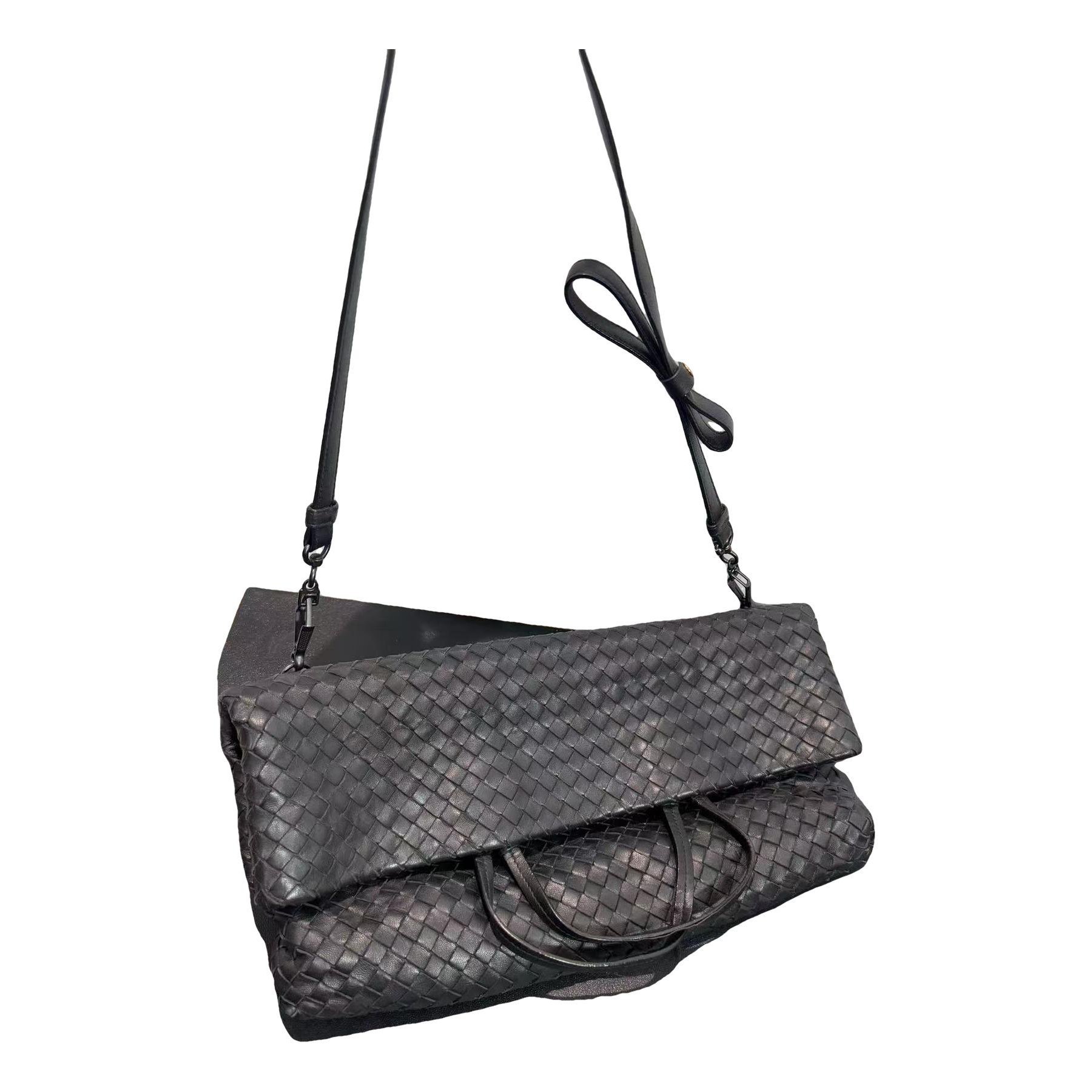Leather handbag