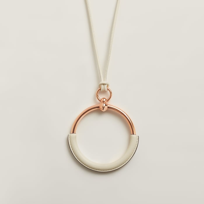 Nata Loop Pendant