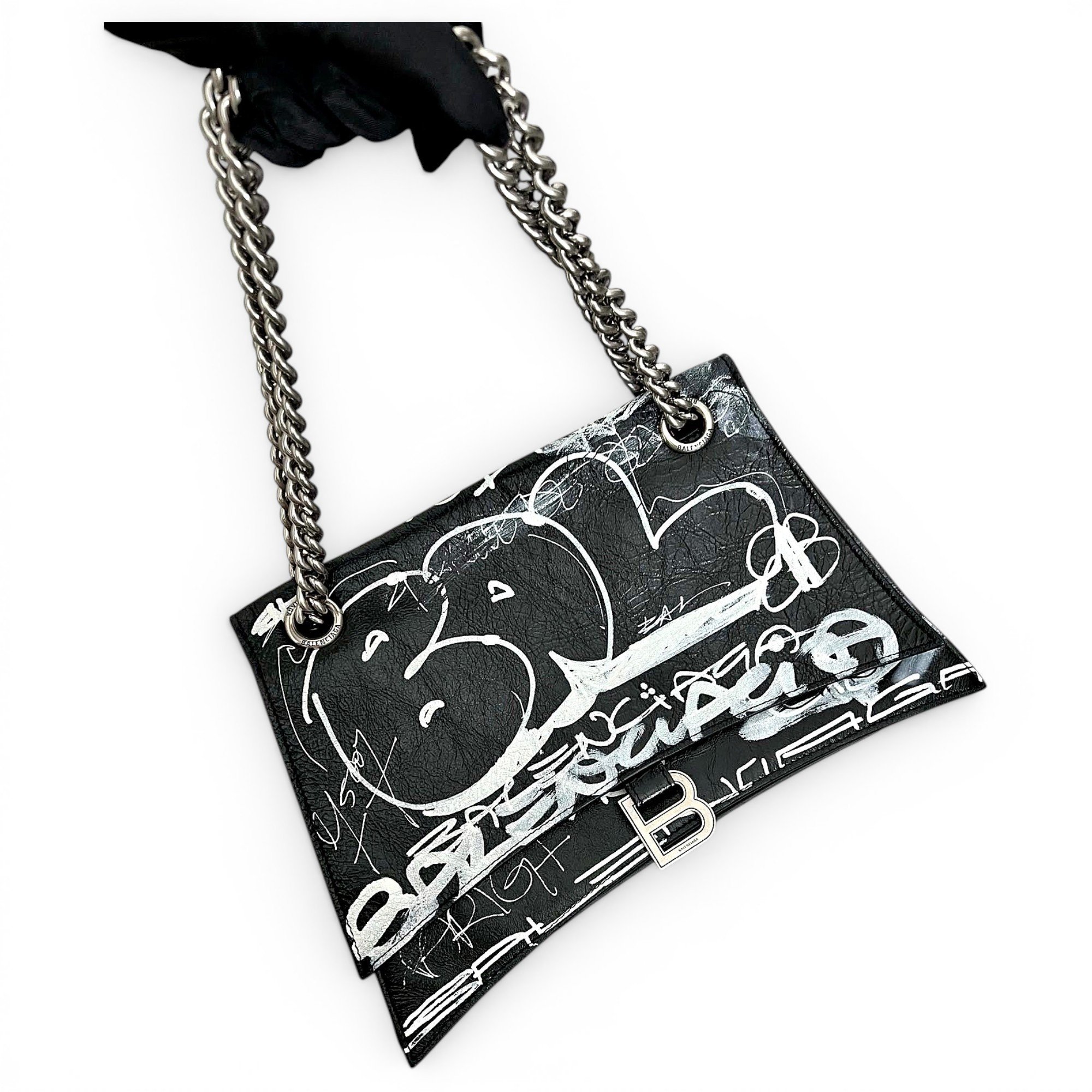Crush leather handbag