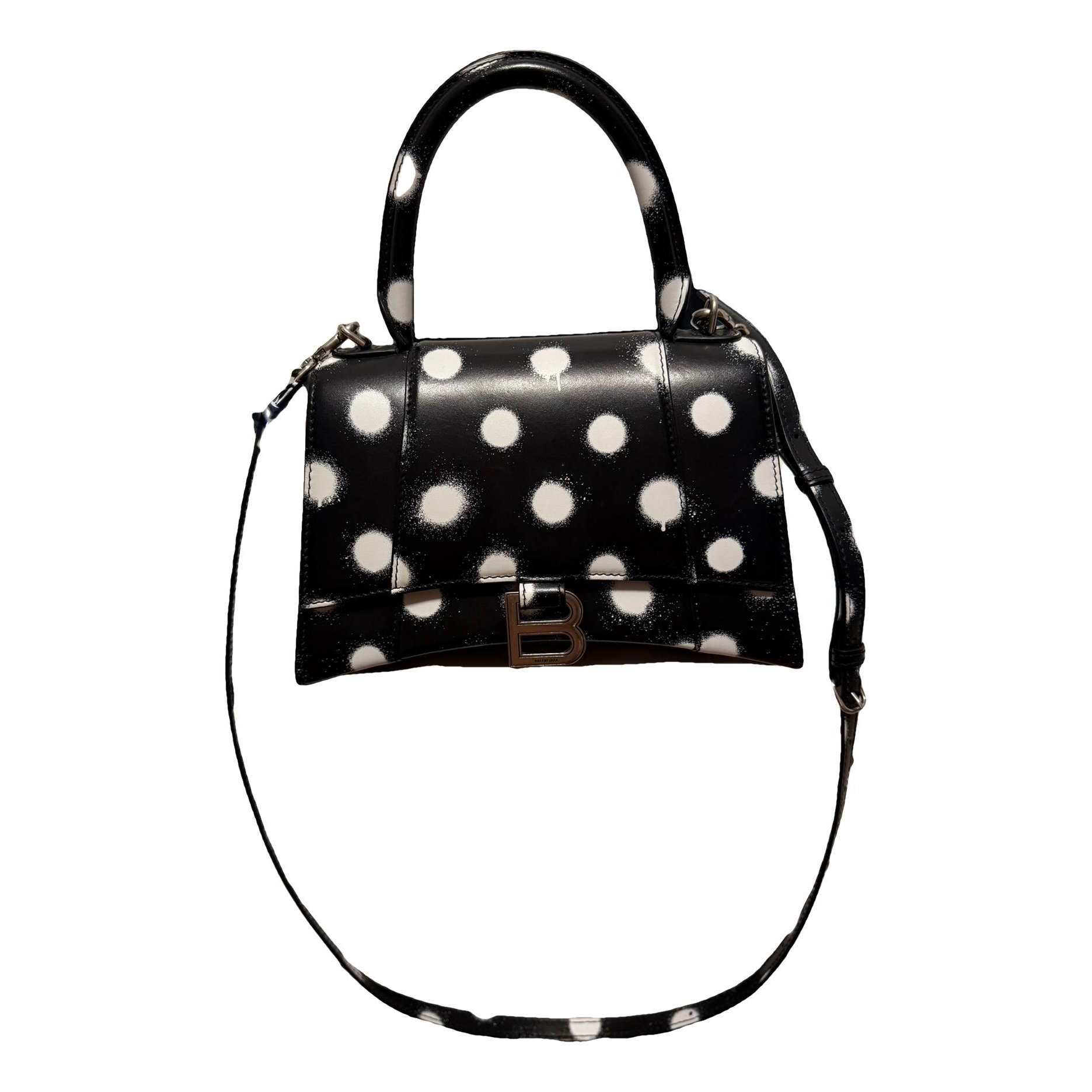 Downtown leather handbag
