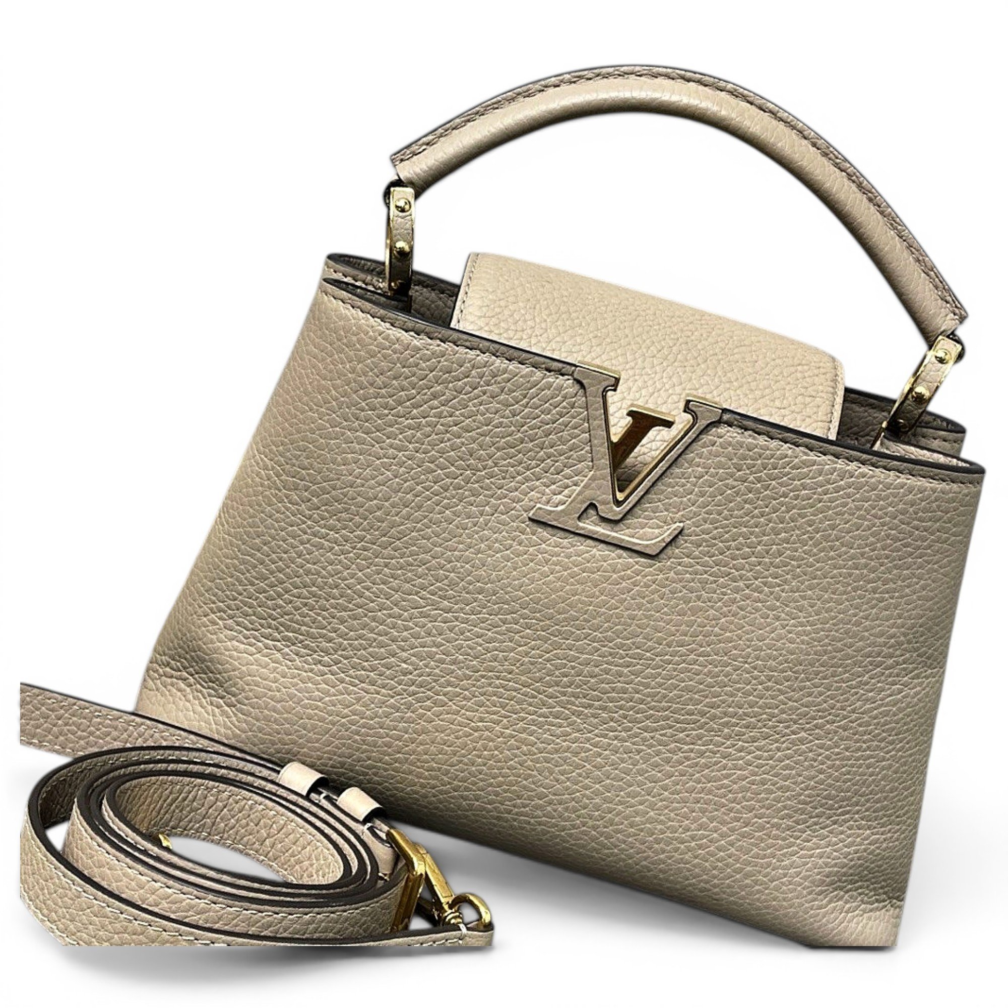 Capucines leather handbag