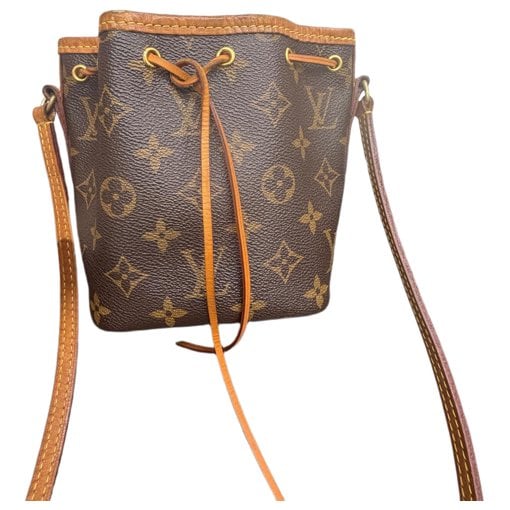 Louis Vuitton Nano Noé leather handbag