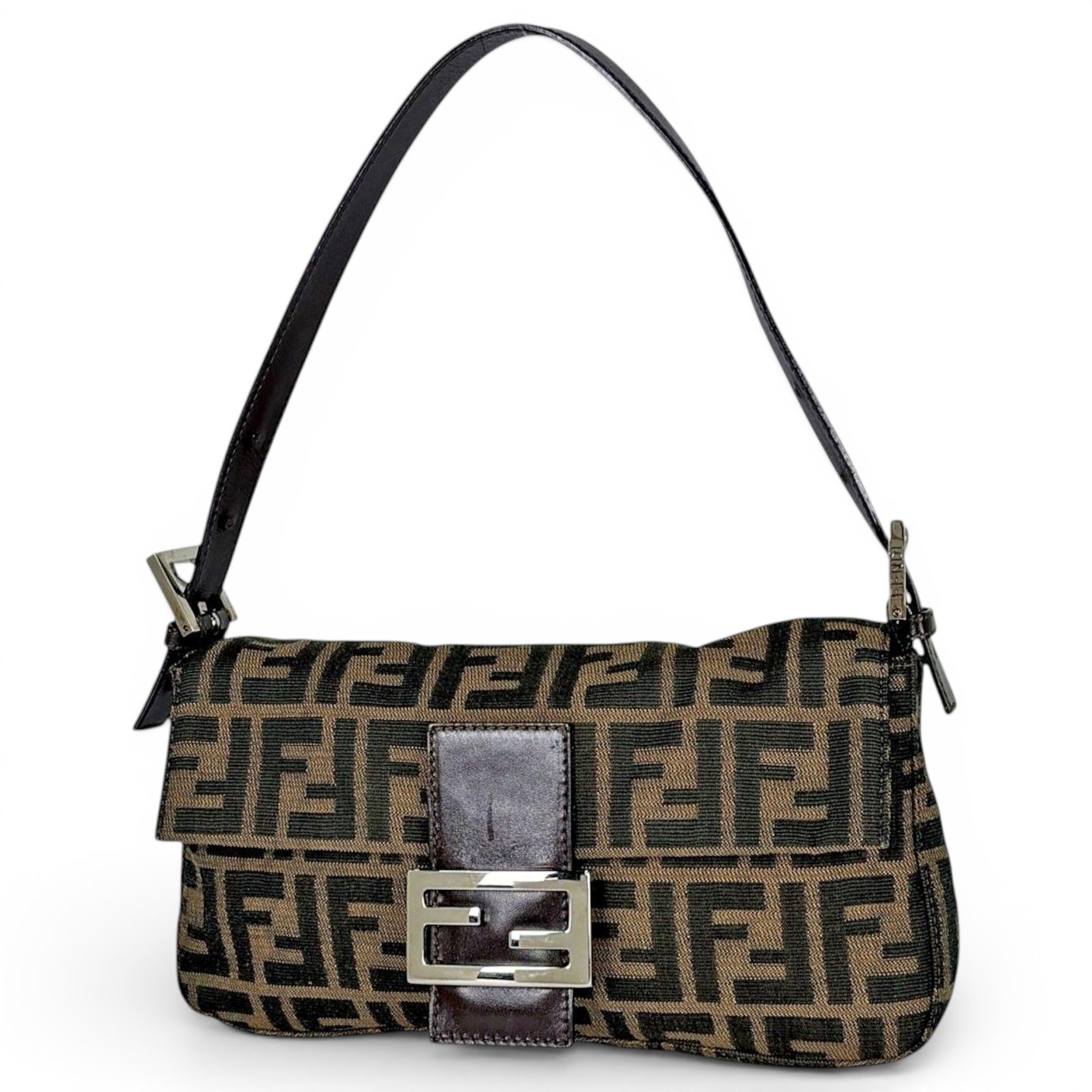 Baguette leather handbag