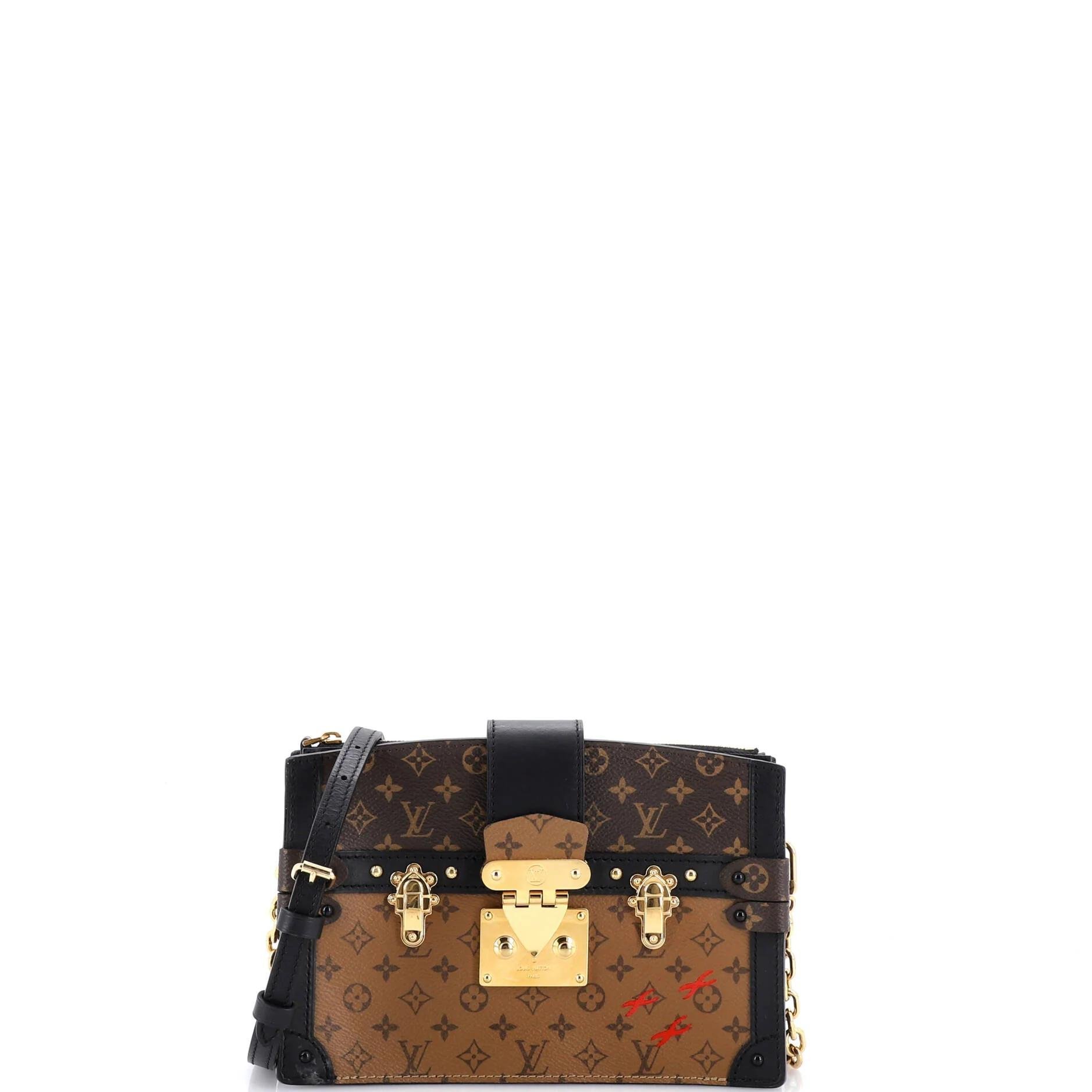Cloth clutch bag