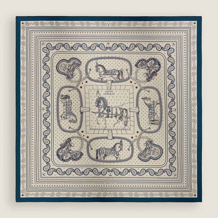 Grand Apparat Bandana Shawl 140